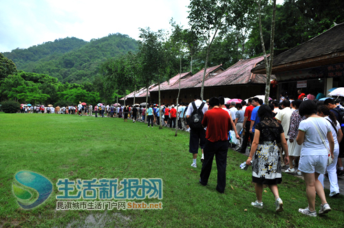 “版納后花園” 五個村子打包賣旅游