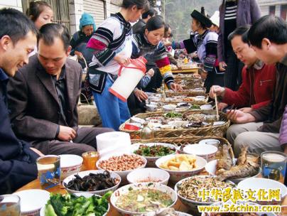 多情多趣的哈尼“野味”