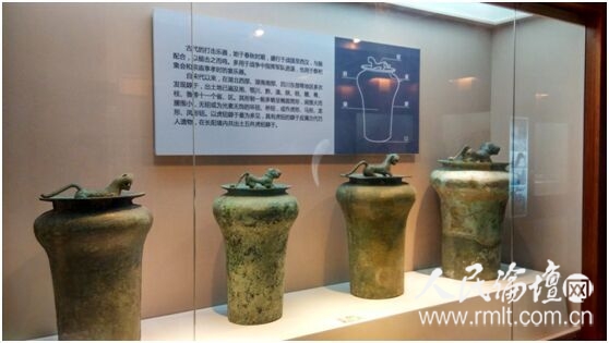 出土的古代樂器（攝于長陽博物館）